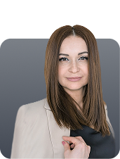 Анна Захарова